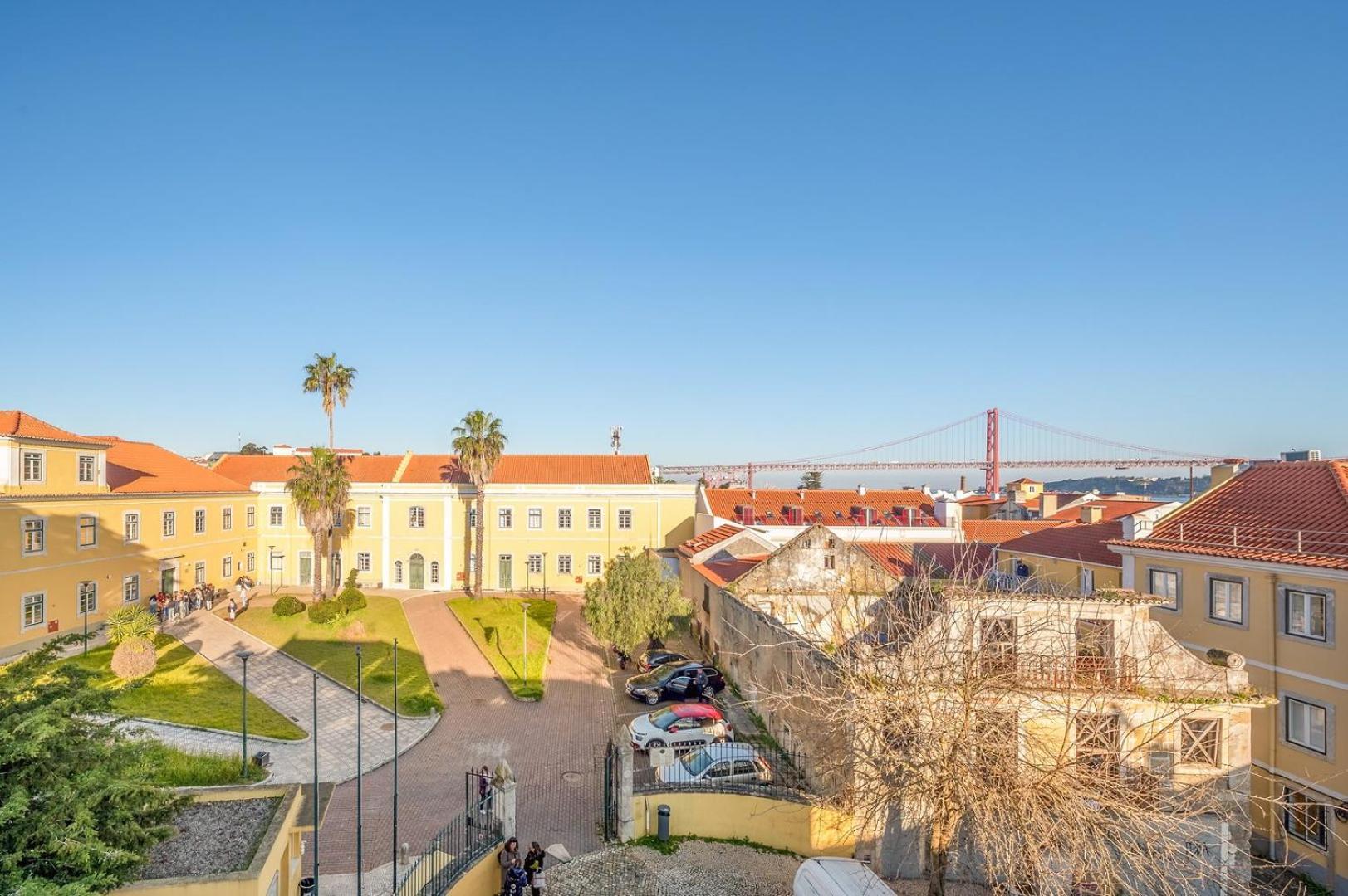 Guestready - Sunny Spacious In Belem Lisboa Exteriör bild